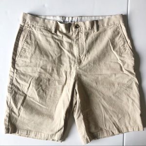 Old Navy Ultimate Slim Flex Shorts Khaki Size 36